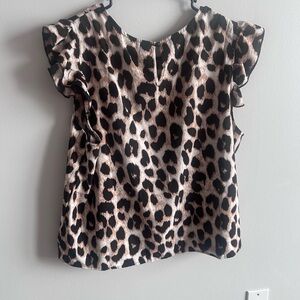 BUNDLE ONLY - 2+ ITEMS

SHEIN Leopard Print Ruffle Sleeve Top